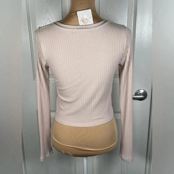 By Together A Miracle Awaits Boutique Top NWT Medium - Picture 4 of 6